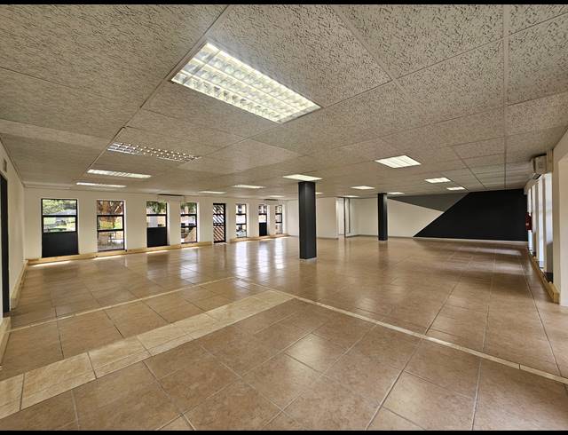 229M² OFFICE TO LET IN HURLINGHAM